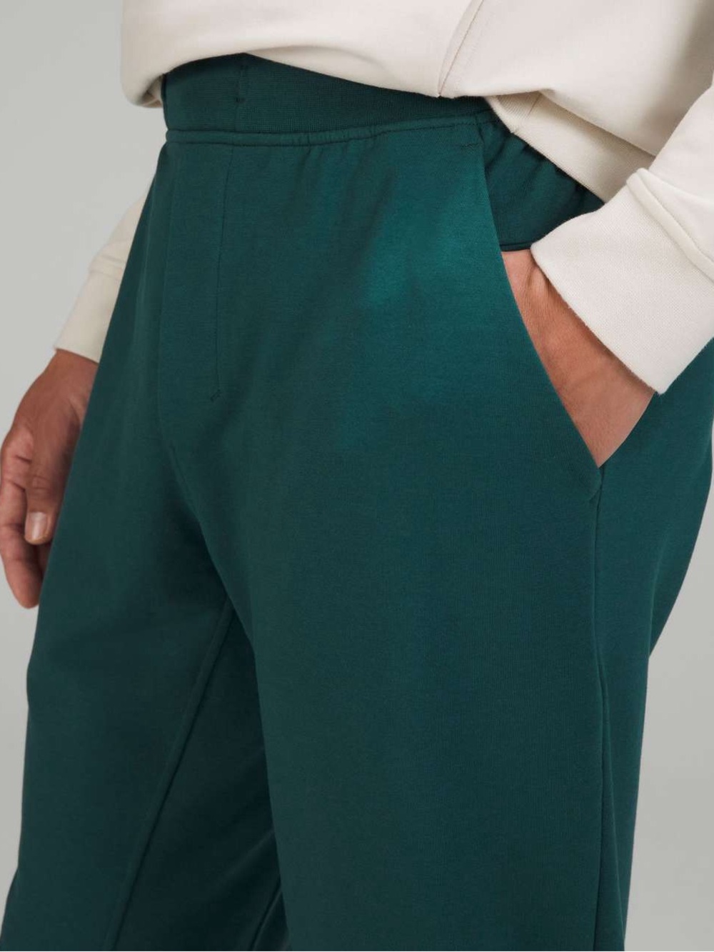 Lululemon Men’s City Sweat Jogger 
Green Jasper - Picture 3 of 10